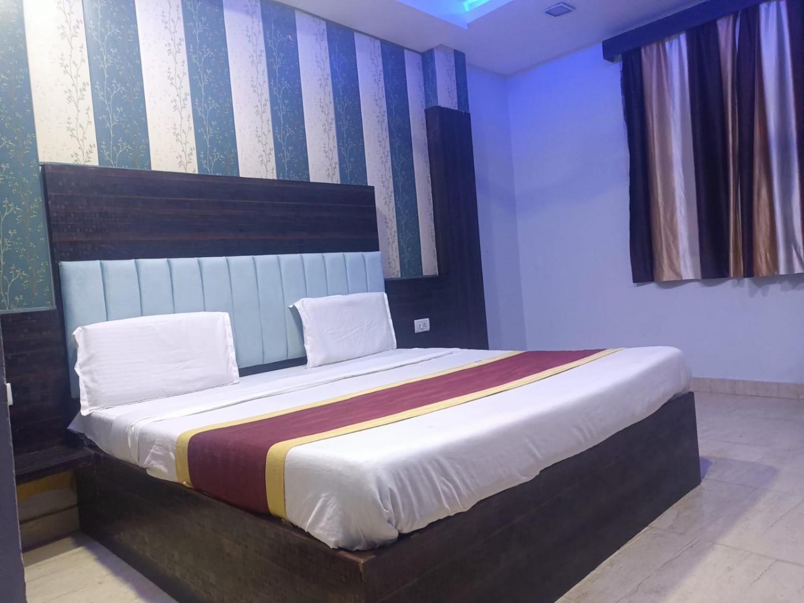 Hotel Park Avenue Λάκναου Εξωτερικό φωτογραφία